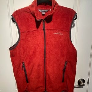 Men’s Eddie Bauer Vest Size Medium Soft Burnt Red